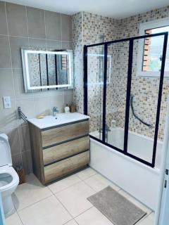 Appartement proche Astérix, Stade de France, Chantilly, Roissy, piscine saisonnière - La Chapelle-en-Serval - 5