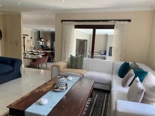 Jambase Seaside House - 6