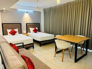 The White Orchid Luxury Service Apartments - Ernakulam - 3