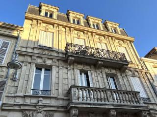 l'Hôtel des Ventes Reims Chativesle - Reims - 4