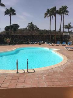 *1 bed apt, fibre, 200mt beach, 2 mins bars/shops* - 4