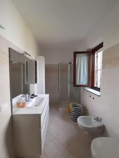 Le Aromatiche, appartamento in cascina con giardino - Castagnito - 2