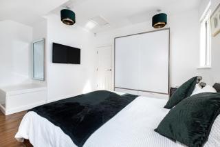 Meersbrook Luxury Duplex Apartment - 6