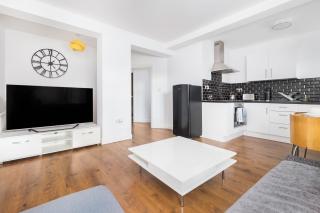 Meersbrook Luxury 2 Bedroom Apartment - 2