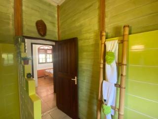 Magnifique Lodge en bois avec piscine et jardin de 800 m2 - 6