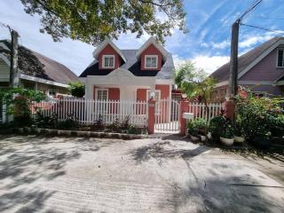 #30 Bel Air House by Red Door House Rental - Santa Rosa - 0