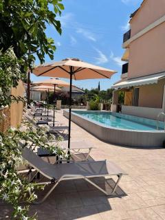 Piccadilly - Alykes - 0