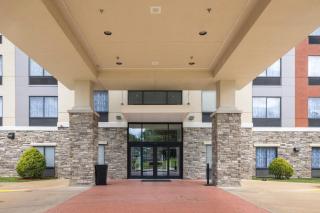 Holiday Inn Express Hotel & Suites Festus-South St. Louis by IHG - Festus - 3