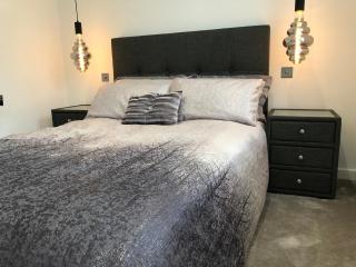Contemporary 2 bedroom eco home with a twist - Marton - 2