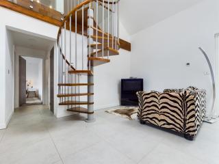 Contemporary 2 bedroom eco home with a twist - Marton - 4