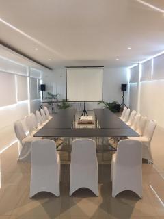 Red Orchid Hotel by Sajiwa - Semarang - 4