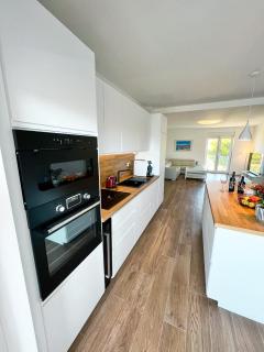 The Place Apartments - Srima - 9