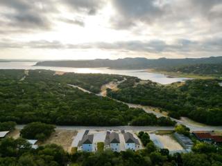 Lake Escape - Canyon Lake - 9