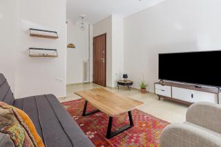 A Modern 2-bedroom Apartment near Areios Pagos - Atene - 1