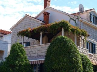 Apartments Etica - Postira - 2