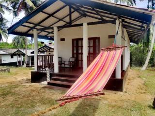 Helios Beach Resort - Tangalle - 1