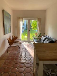 Miami guest house with large pool - Miami - 9