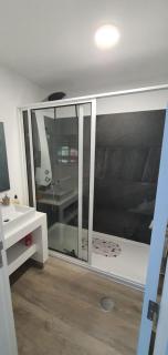Apartamento T2-5m Aeroporto CR7 - 4