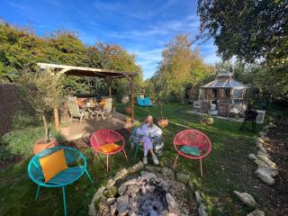 Stamford Meadows Glamping with Private Hot Tubs - Stamford - 9