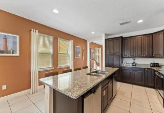 371 P Luxury Villa- New Listing - Orlando - 3
