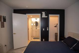 Pet Friendly Spacious Studio w/pool - Davenport - 8
