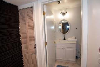 Pet Friendly Spacious Studio w/pool - Davenport - 6