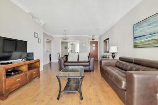 THE TIDES 1 bedroom apt 10 floor WE ARE ON THE BEACH! - 8