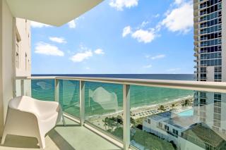 THE TIDES 2bedrooms apt 14th floor WE ARE ON THE BEACH! - Hollywood - 0