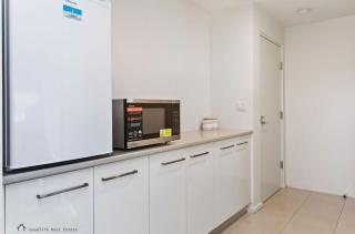 Apollo Blue Oceanview Unit 1- B Free WIFI - Apollo Bay - 6