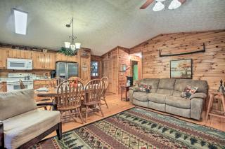 Blairsville Cabin with Private Hot Tub! - Brasstown - 7