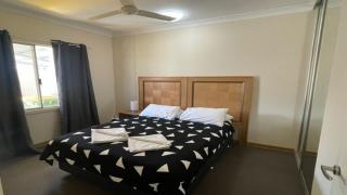 Unit 27 Seafront Estate - 5