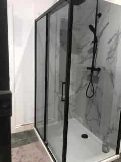 Single Room - Bed for the night - Close to Beach - St. Leonards - 1