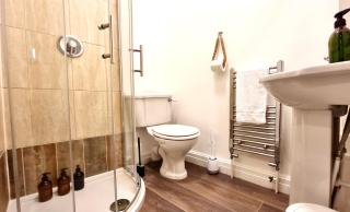 Thompson Apartments by Switchback Stays - Cardiff - 9