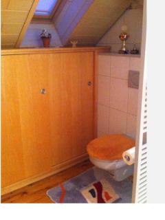 grosses Zimmer mit Bad und Garten in Privathaus hell, gemütlich, Massivholz - Winningen - 3