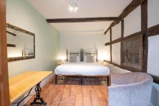 Little Cowarne Court - Little Cowarne - 2