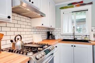 Madrona Ridge MCA 389 - 1