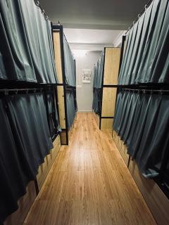 Alleyway Hostel - Ho Chi Minh - 4