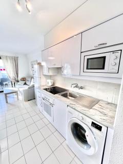 Los Cristianos 1 Bed Apartment - Arona - 8