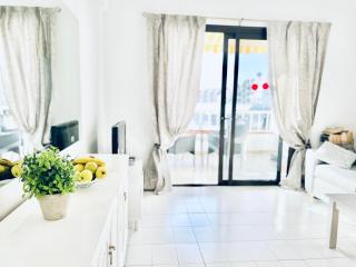 Los Cristianos 1 Bed Apartment - Arona - 4