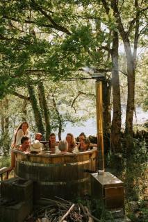 Private Estate with 3 Lake Houses, Sauna & Hot-tub - Castelnau-de-Mandailles - 7