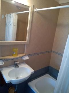 Colon Bigua a 1 cuadra Plaza Colon - 1