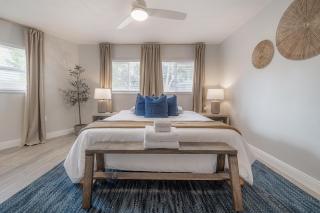Updated Pool Home 1 Mile From Beach! - Largo - 5