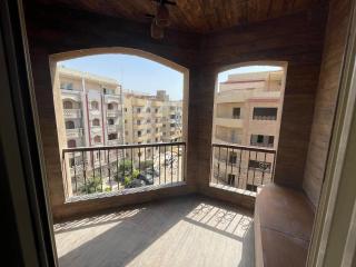 Luxurious 3 Bds Haven, 3 ba in Maadi prime spot - Il Cairo - 3