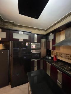 Luxurious 3 Bds Haven, 3 ba in Maadi prime spot - Il Cairo - 2