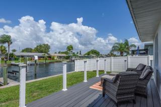 Updated Waterfront Condo in Apollo Beach - Apollo Beach - 8