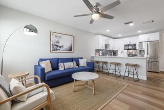 Updated Waterfront Condo in Apollo Beach - Apollo Beach - 0
