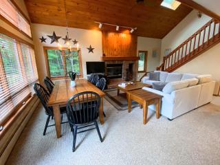 MWP59 Mount Wash Place Townhome fireplace large deck yard - Carroll - 6