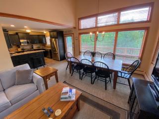 MWP59 Mount Wash Place Townhome fireplace large deck yard - Carroll - 5