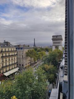 Place de l'Etoile, Wagram with AC - Paris - 0