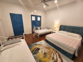 Solok Burma Vacation Home @ Gurney Penang - George Town - 5